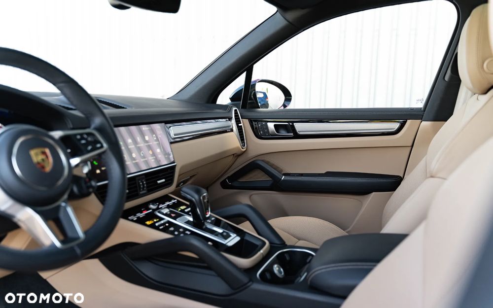 Porsche Cayenne Coupe S Platinum Edition - 11