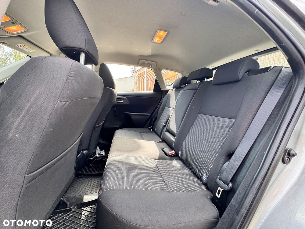 Toyota Auris 1.6 Prestige - 9