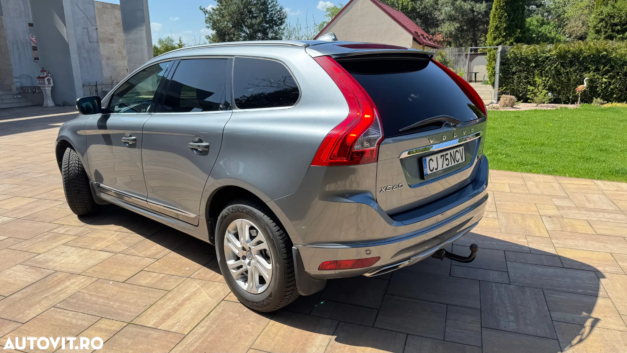 Volvo XC 60 D4 AWD Geartronic Summum - 6