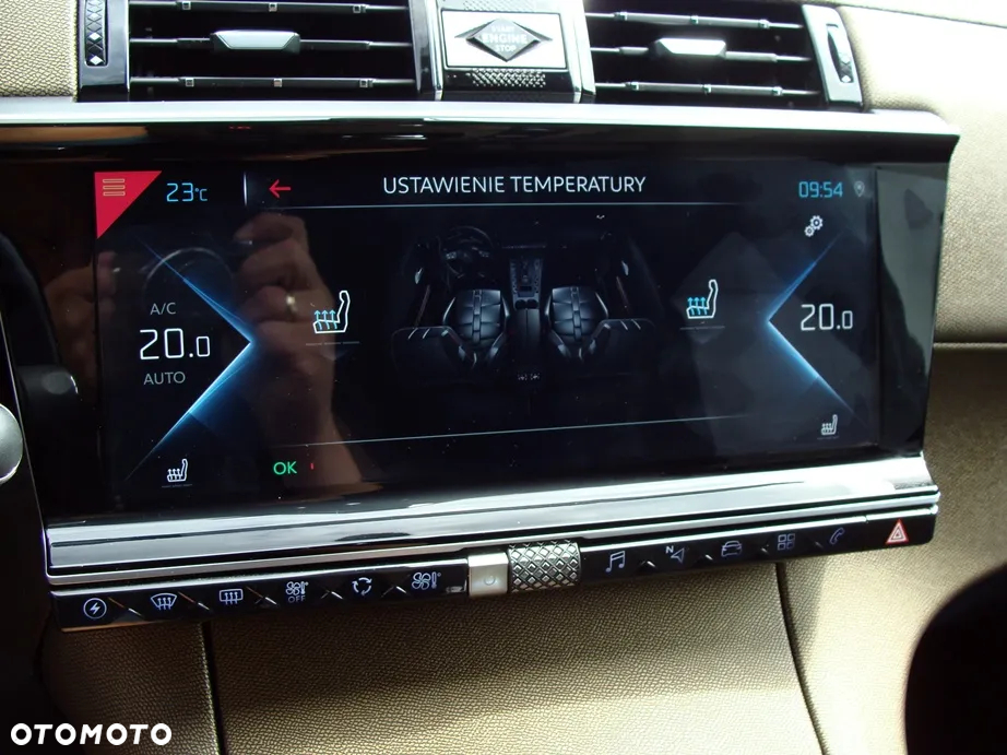 DS Automobiles DS 7 Crossback 1.6 E-Tense Bastille + - 23