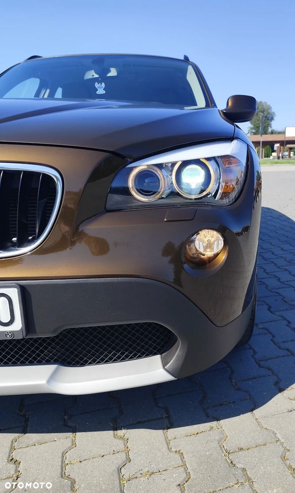 BMW X1 xDrive18d - 32