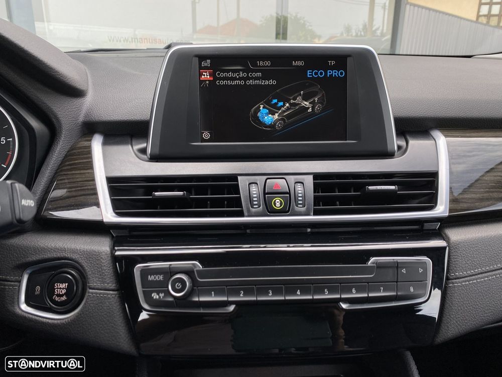BMW 216 Active Tourer d Line Luxury Auto - 30