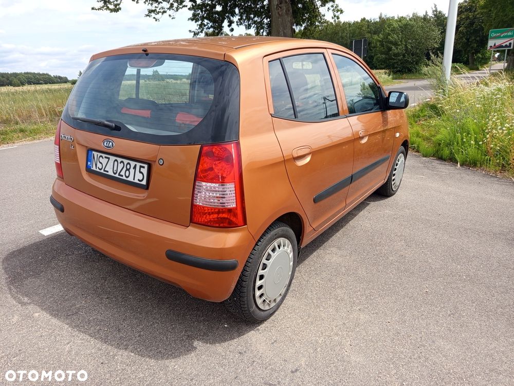 Kia Picanto - 4