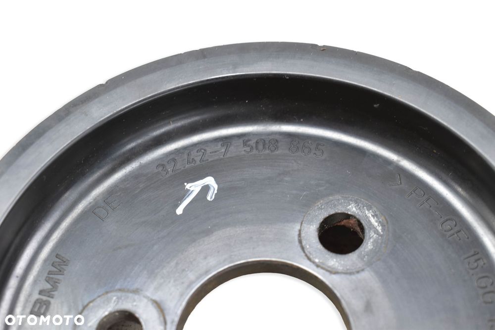 Koło Pasowe Pompy Wspomagania BMW 5 E60 E61 6 E63 E64 4.8 V8  7508865 - 3