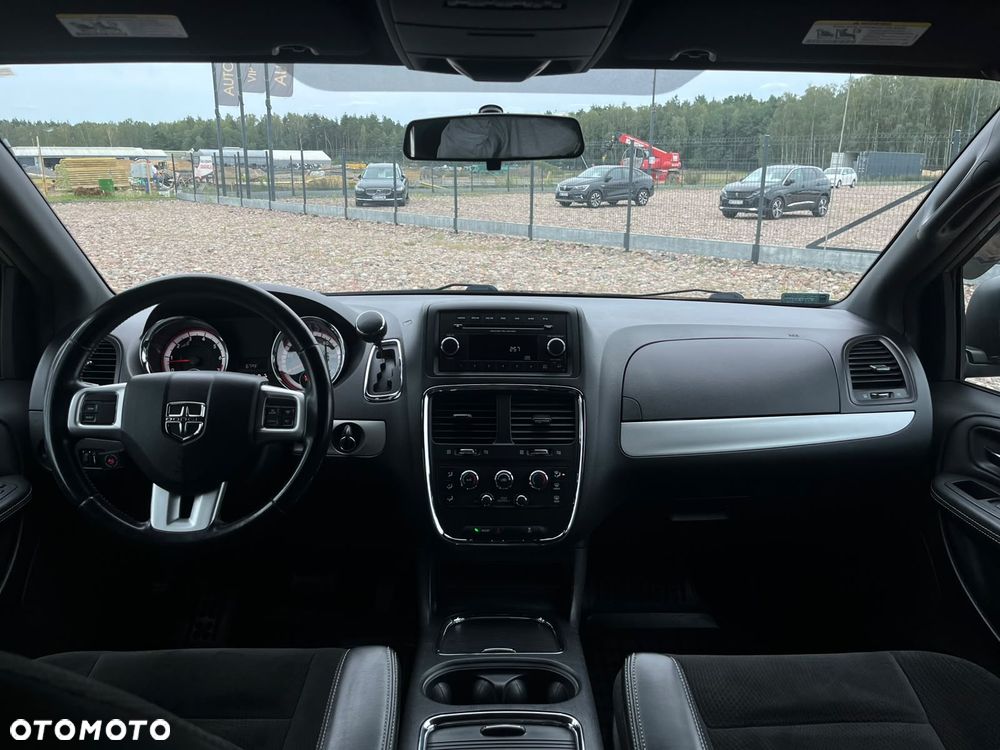 Dodge Grand Caravan 3.6 Express - 10