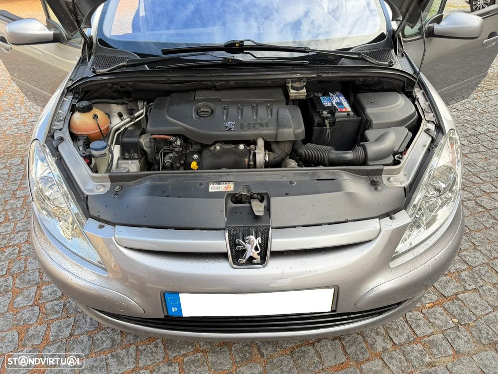 Peugeot 307 1.4 HDi Premium - 37