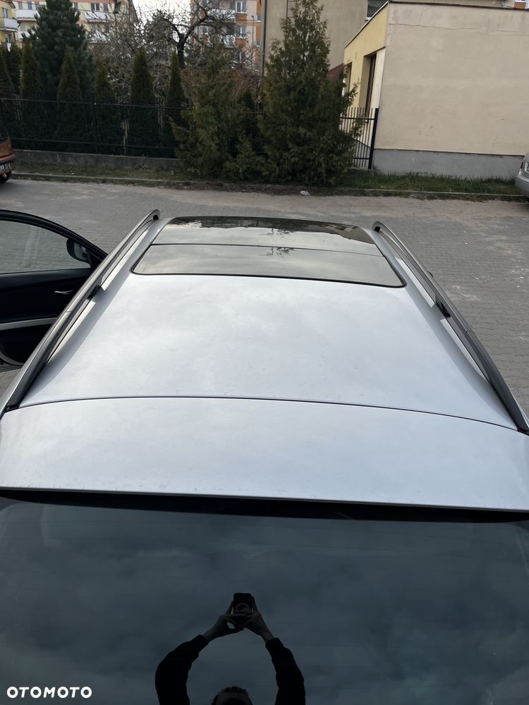 BMW Seria 3 320i - 7