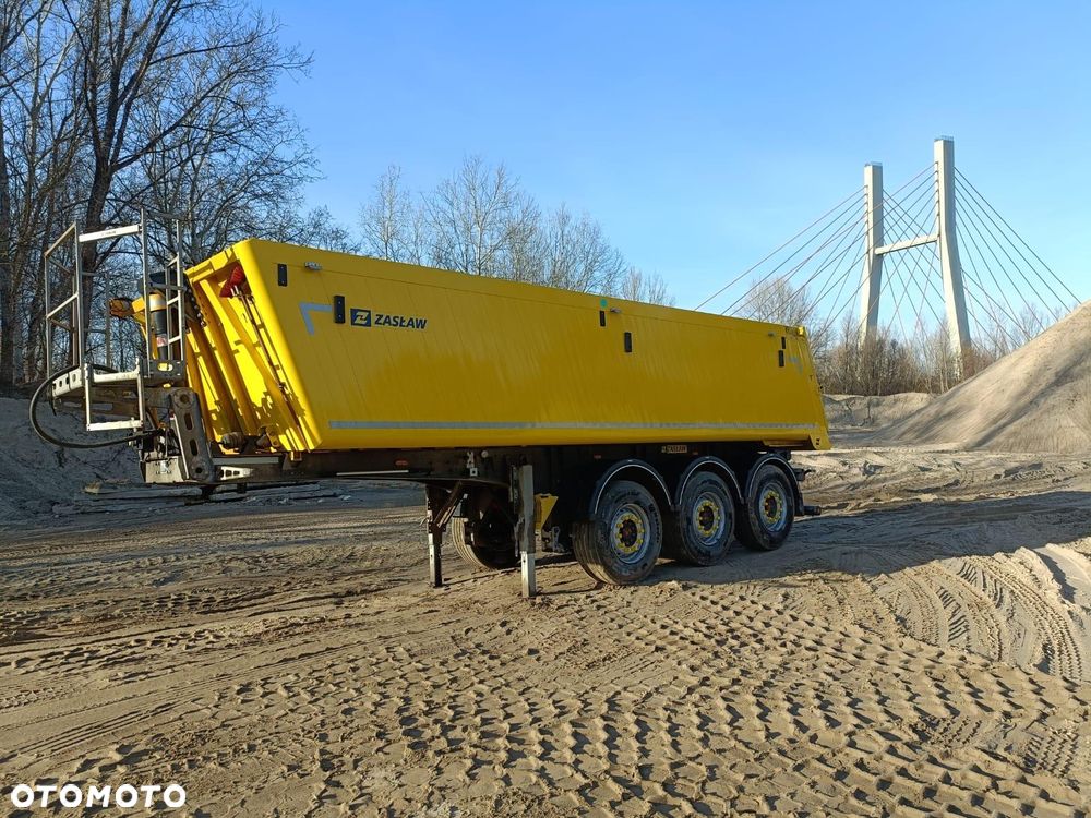 Zaslaw D-653A - 12