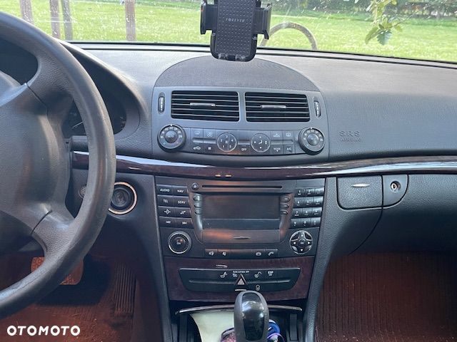 Mercedes-Benz Klasa E 220 CDI Automatik Classic - 8