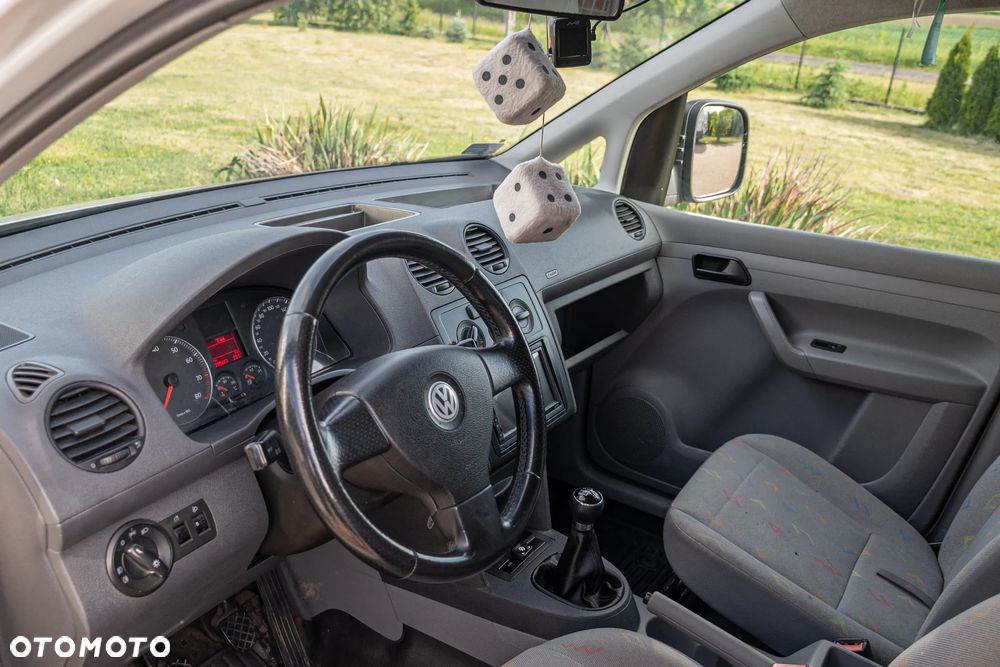 Volkswagen CADDY - 13