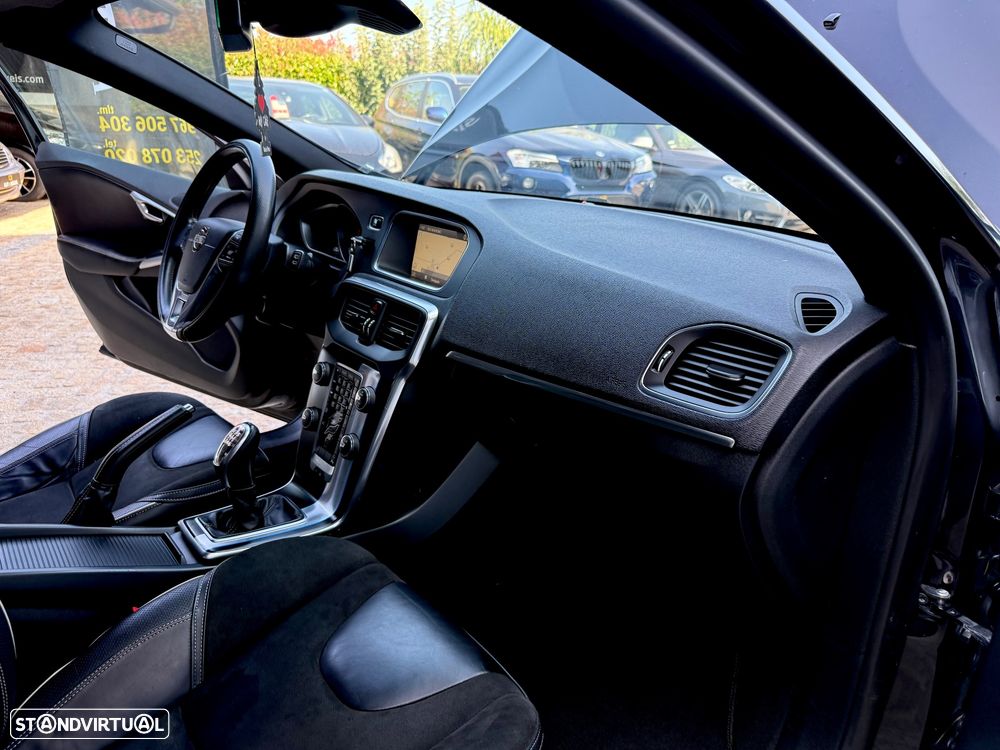 Volvo V40 1.6 D2 R-Design - 51