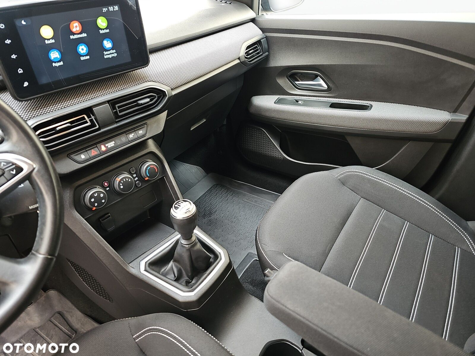 Dacia Sandero - 19