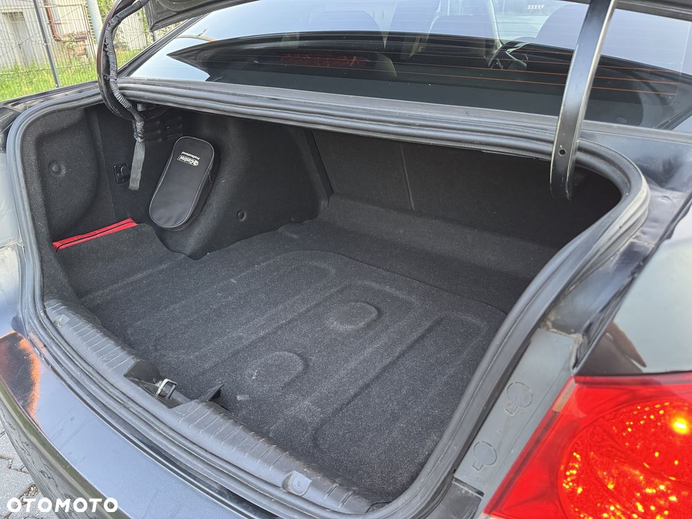 Chevrolet Cruze 1.8 LT - 26
