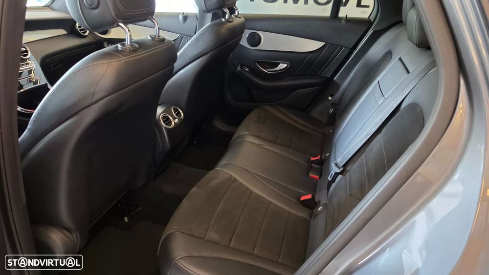 Mercedes-Benz GLC 220 d 4Matic 9G-TRONIC AMG Line - 56