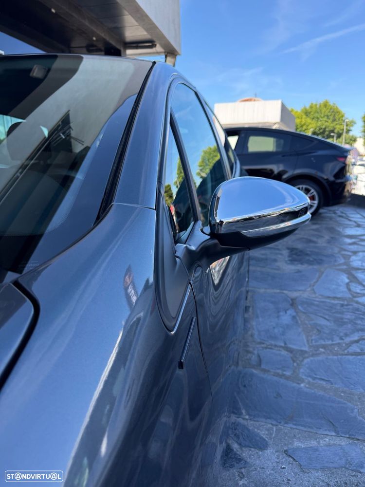Peugeot 208 1.2 PureTech Allure - 10