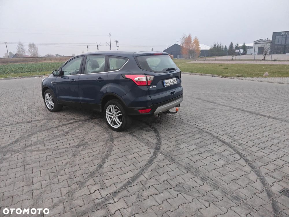 Ford Kuga 2.0 TDCi 4x4 Business Edition - 36