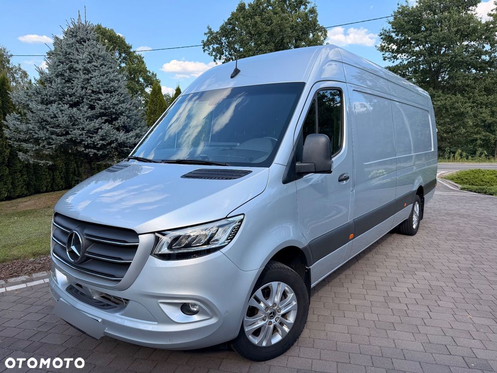 Mercedes-Benz Sprinter - 4