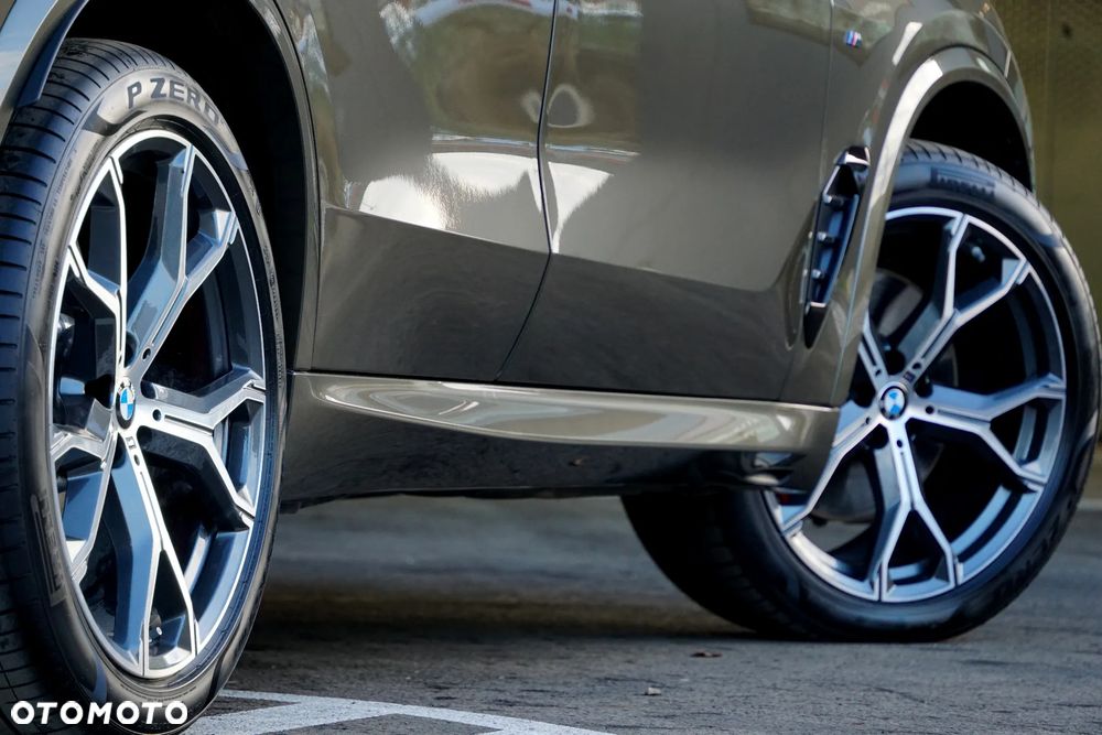 BMW X5 xDrive40d - 14