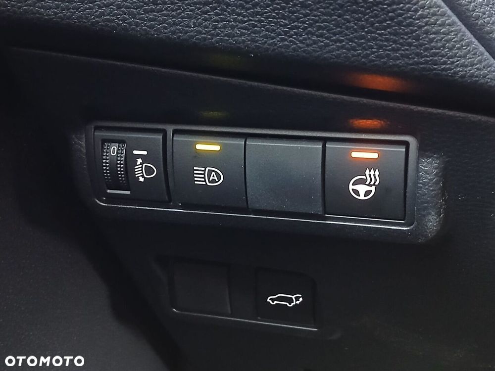 Toyota Corolla Cross 2.0 Hybrid Style AWD - 34