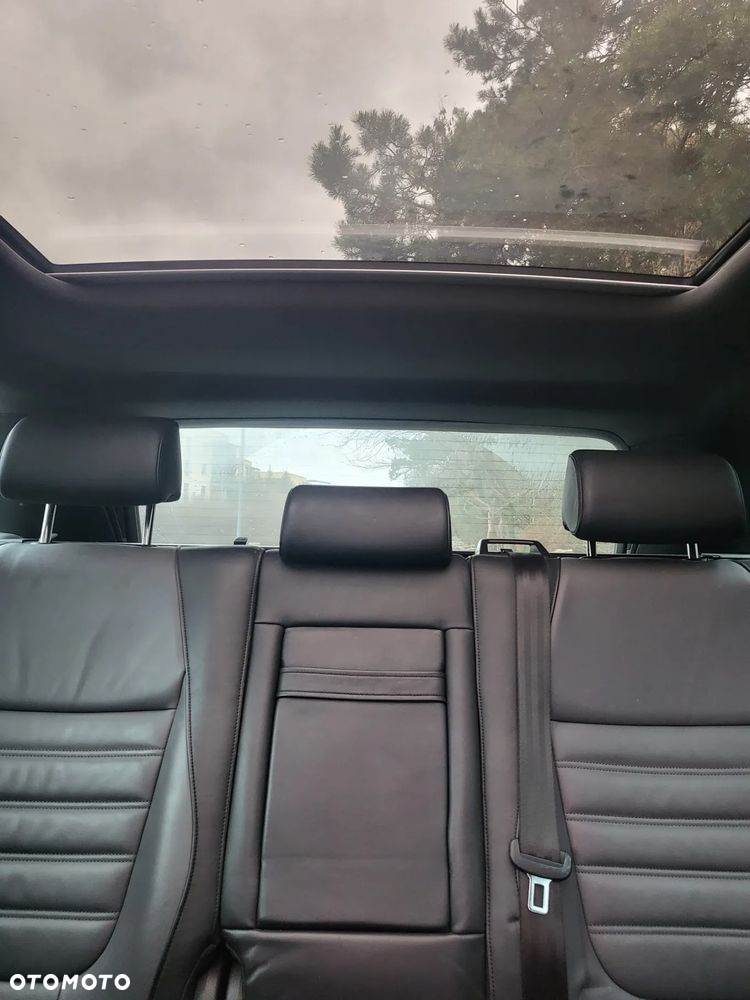 Volkswagen Touareg 3.0 V6 TDI BMT Perfectline R-Style - 26