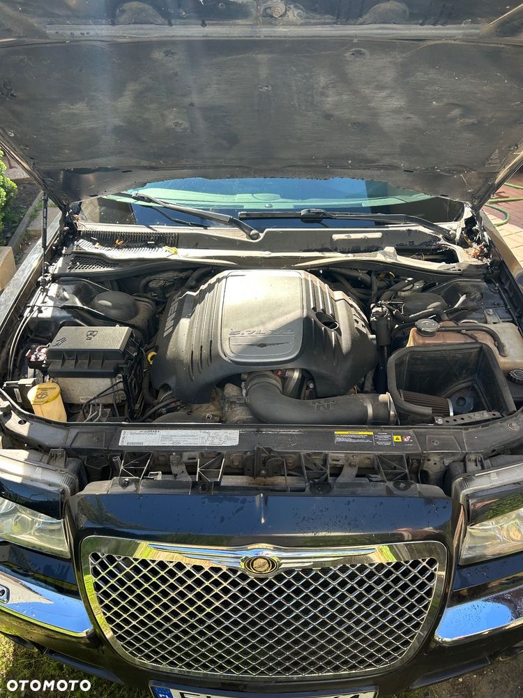 Chrysler 300C 5.7 V8 Hemi AWD - 7