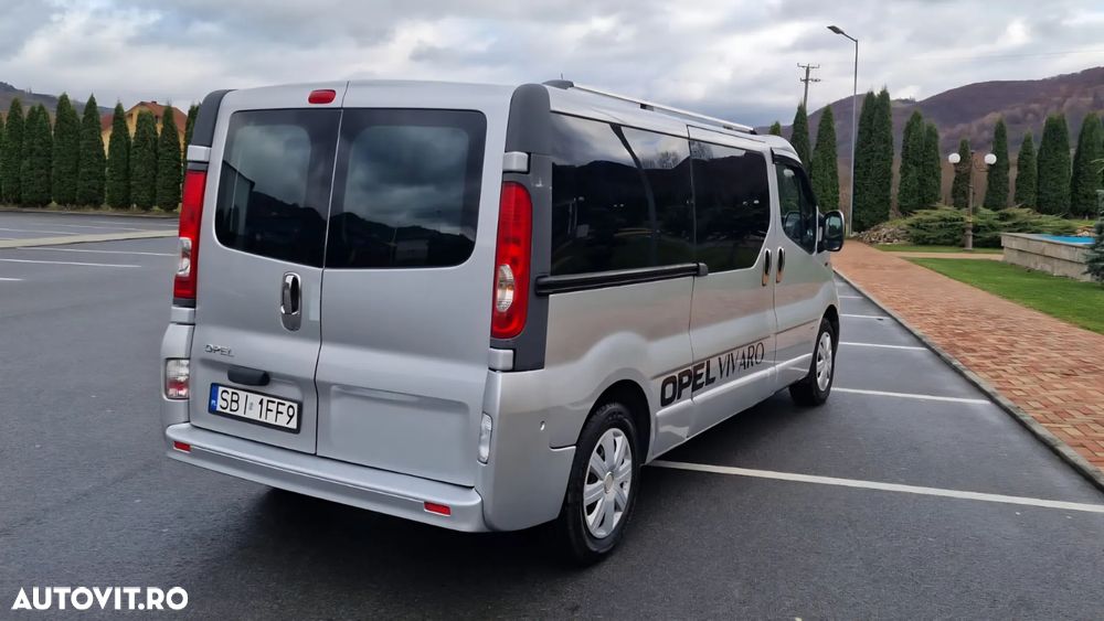 Renault Trafic Passenger 2.0 dCi L1H1 Authentique - 4