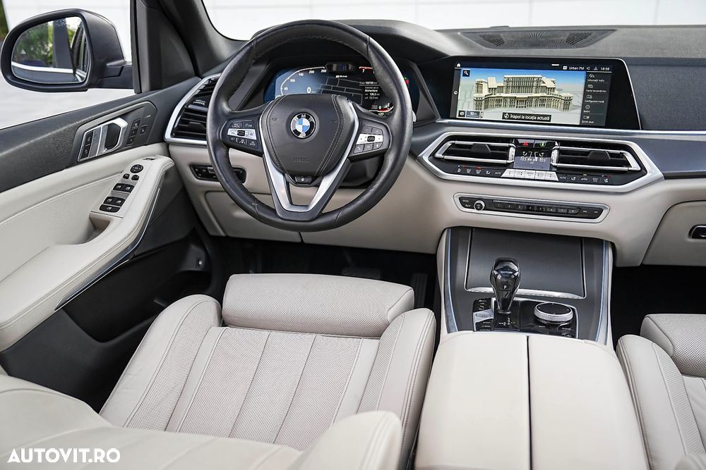 BMW X5 xDrive35i - 7