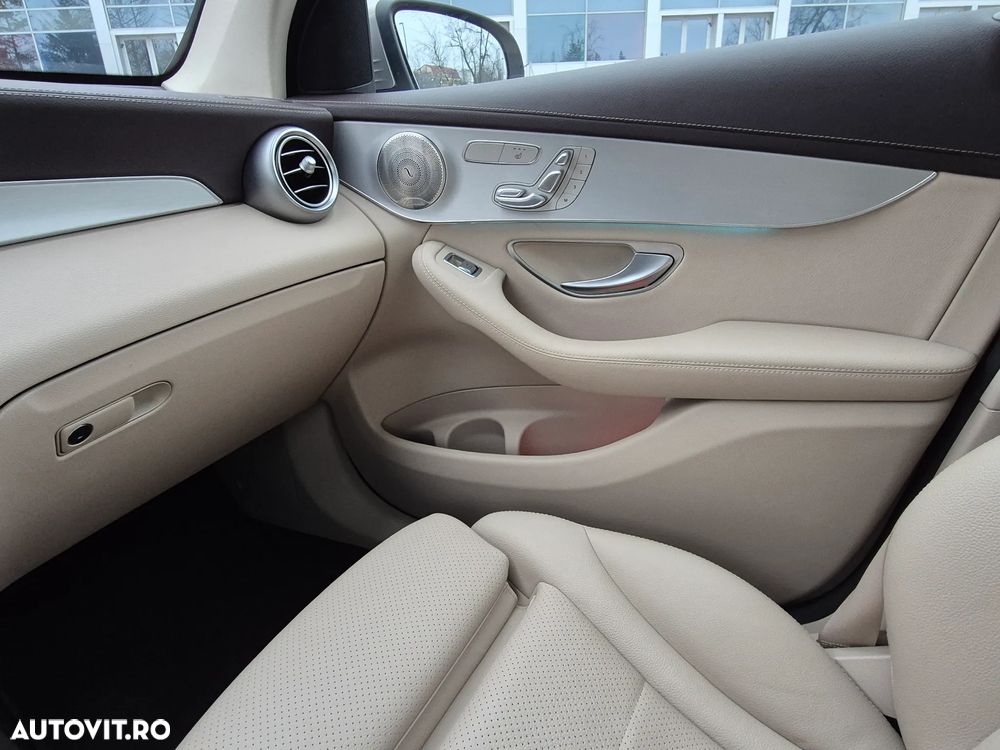 Mercedes-Benz GLC - 6