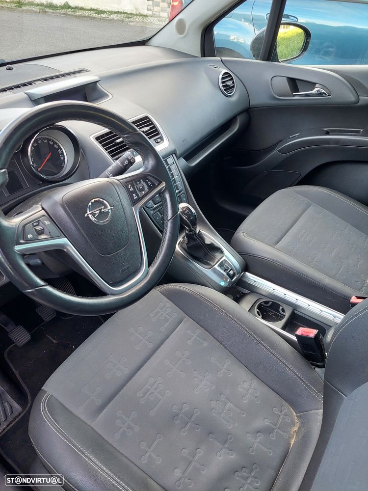 Opel Meriva - 9