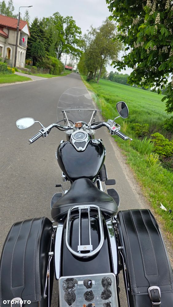 Suzuki Intruder - 23
