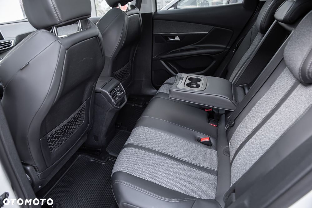 Peugeot 3008 BlueHDi 120 EAT6 Stop & Start Allure - 24
