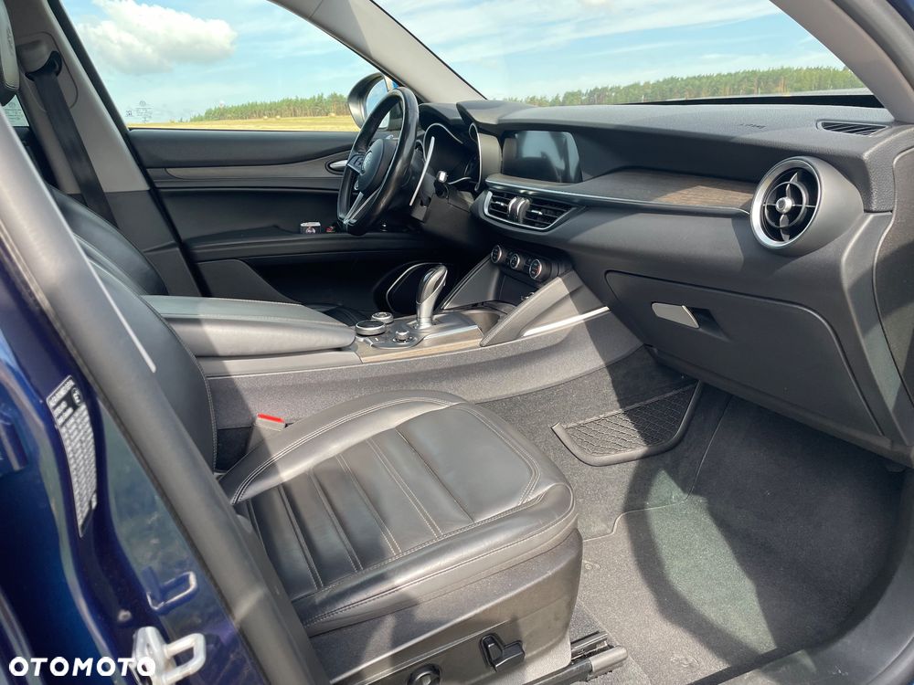 Alfa Romeo Stelvio 2.0 Turbo Super Q4 - 8