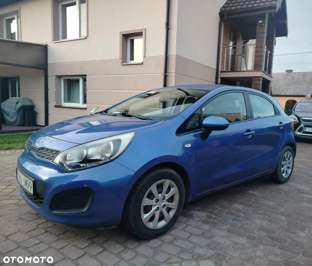 Kia Rio - 13