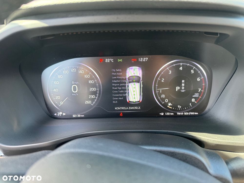 Volvo XC 40 - 28
