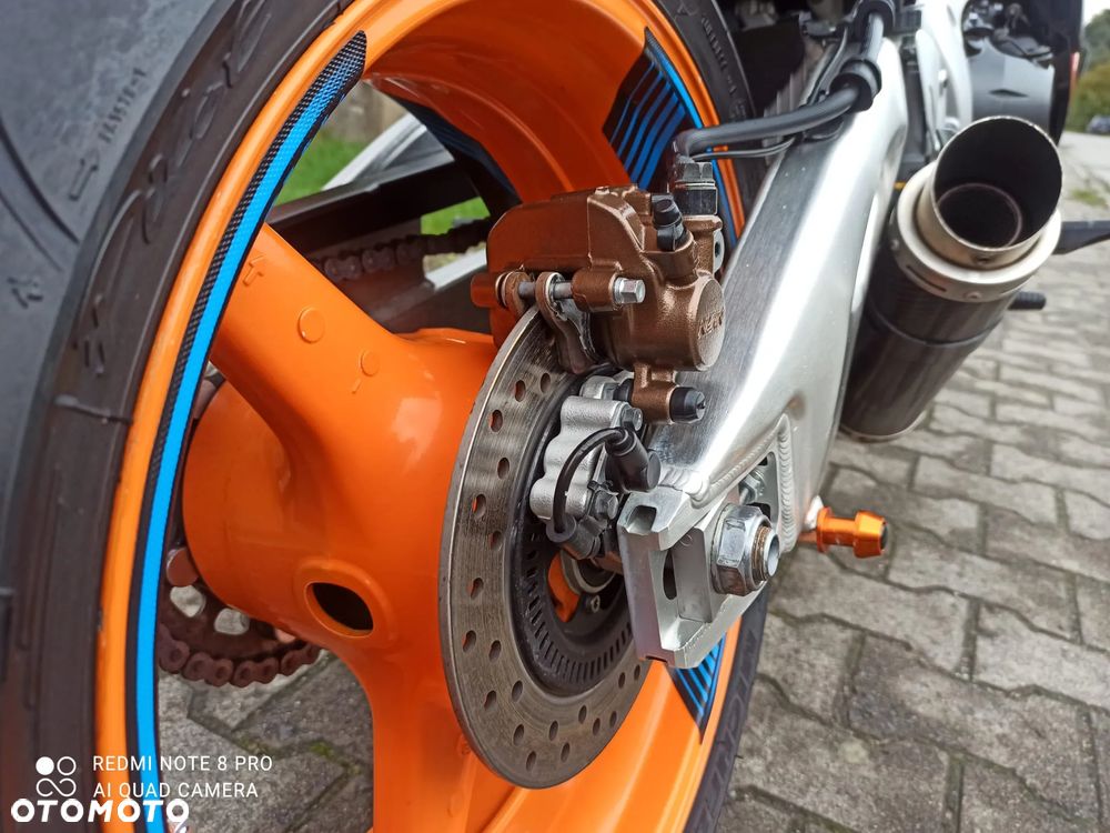 Honda CBR - 15