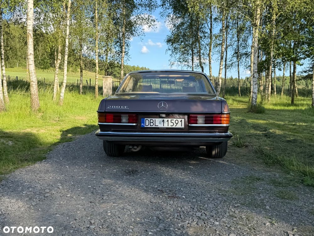 Mercedes-Benz W123 - 4