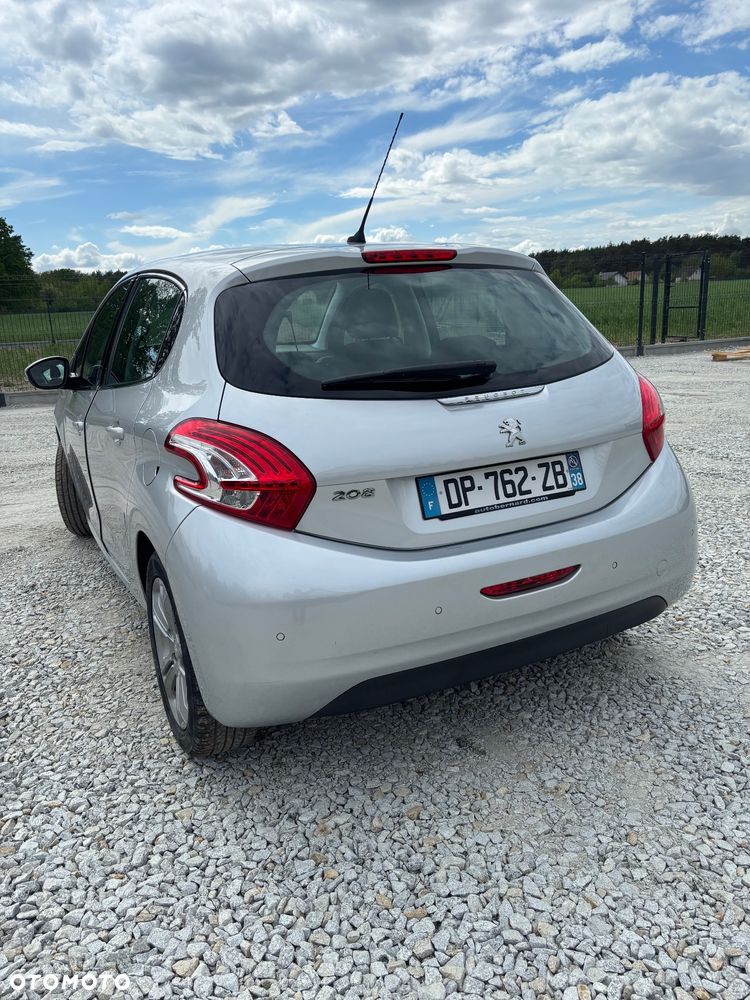 Peugeot 208 82 VTI Allure - 6