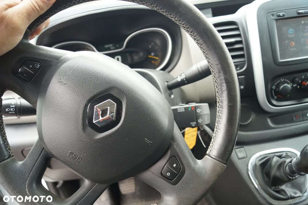 Renault Trafic - 24