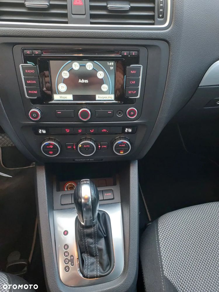 Volkswagen Jetta 1.4 Hybrid DSG Comfortline - 10