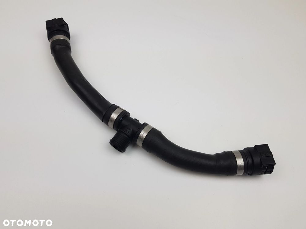 Przewód Rura Wąż chłodnicy wody BMW X5M X6M X7 G70 S68 4.4 V8 5A054E0 - 4