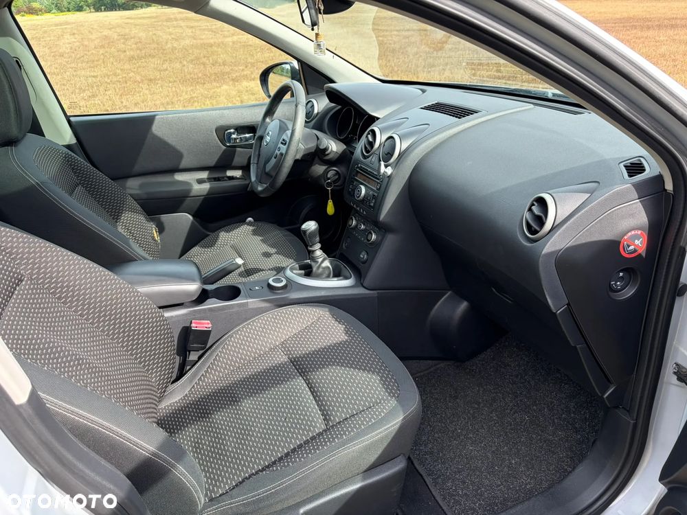 Nissan Qashqai 2.0 4x4 Acenta Pack - 19