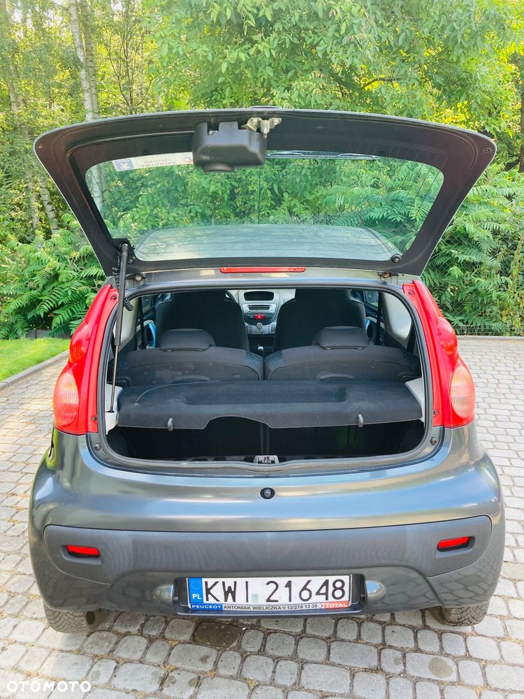 Peugeot 107 1.0 Urban Move - 10