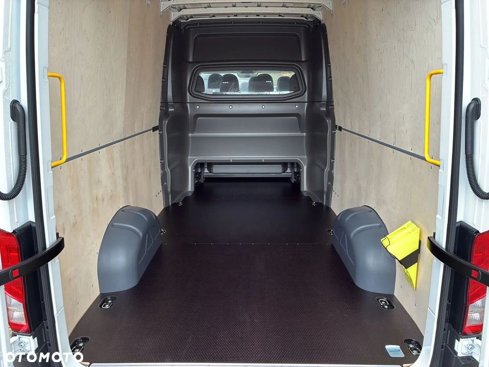 Volkswagen Crafter 35 Brygadówka/Furgon L4H3, 2.0BiTDI 163KM, 4490mm - 27