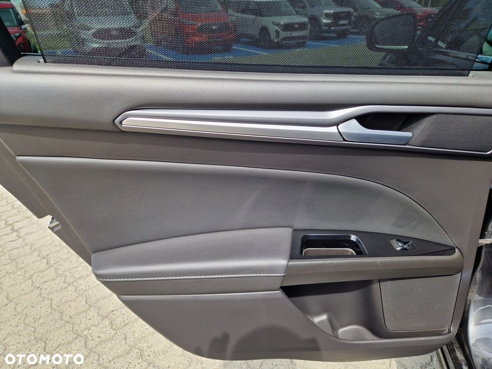 Ford Mondeo 2.0 TDCi Bi-Turbo Titanium PowerShift - 22