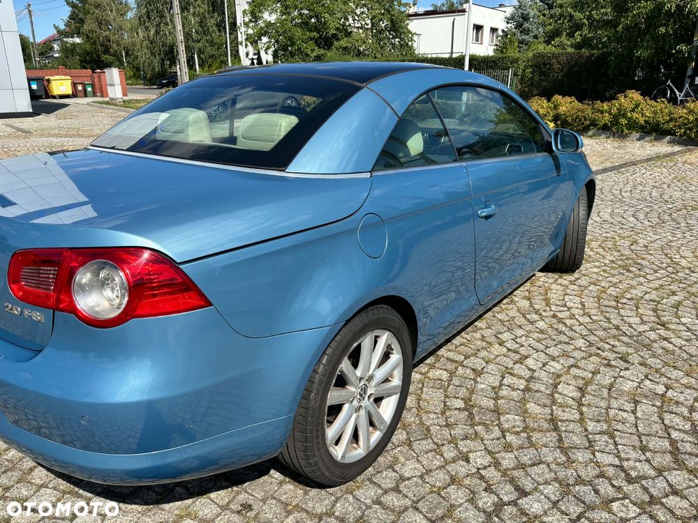 Volkswagen Eos - 2