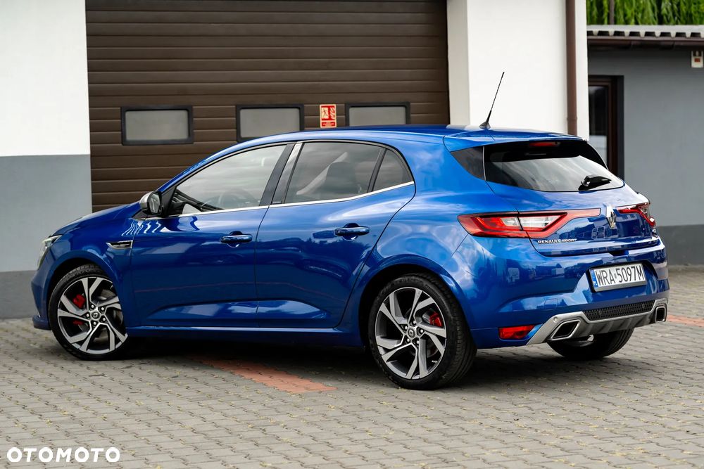 Renault Megane ENERGY TCe 205 EDC GT - 16