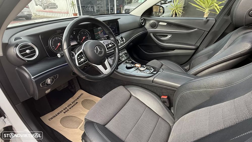 Mercedes-Benz E 300 de Avantgarde 4Matic - 29