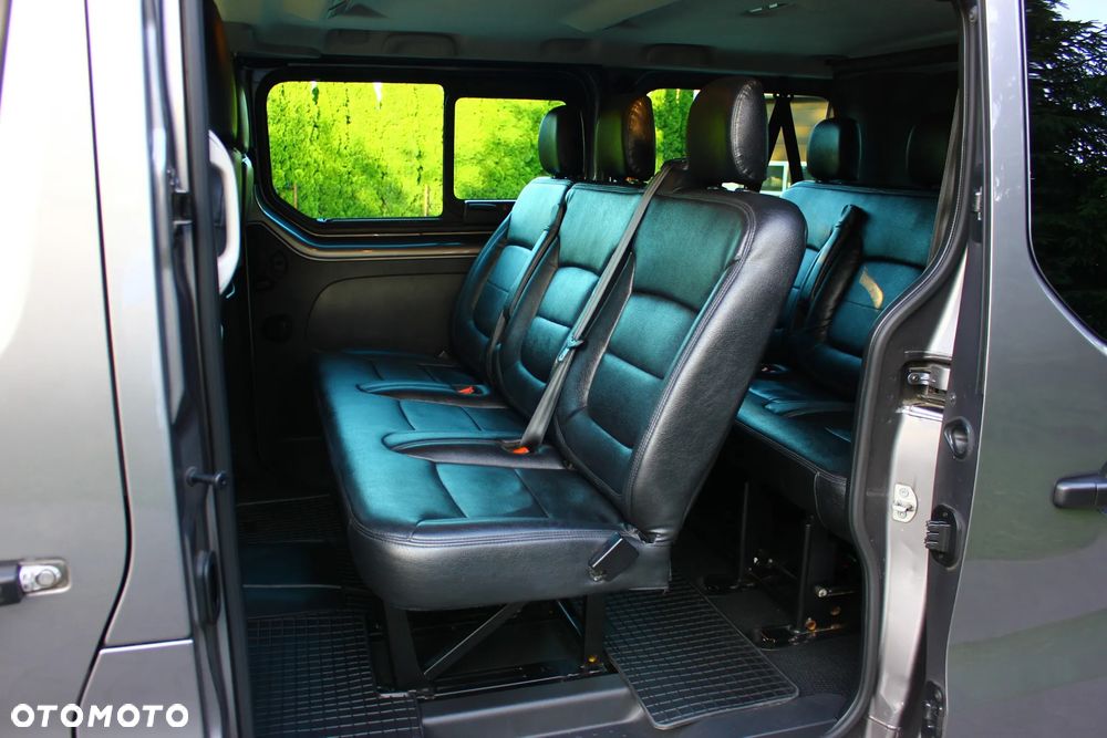 Renault Trafic 2.0 dCi - 30