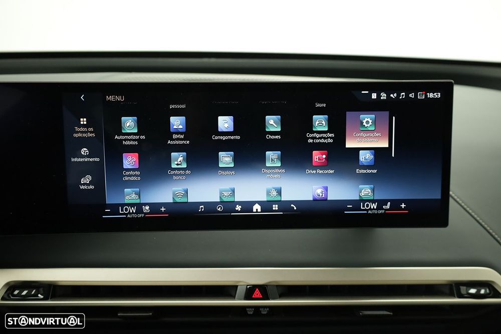 BMW iX xDrive 40 - 11