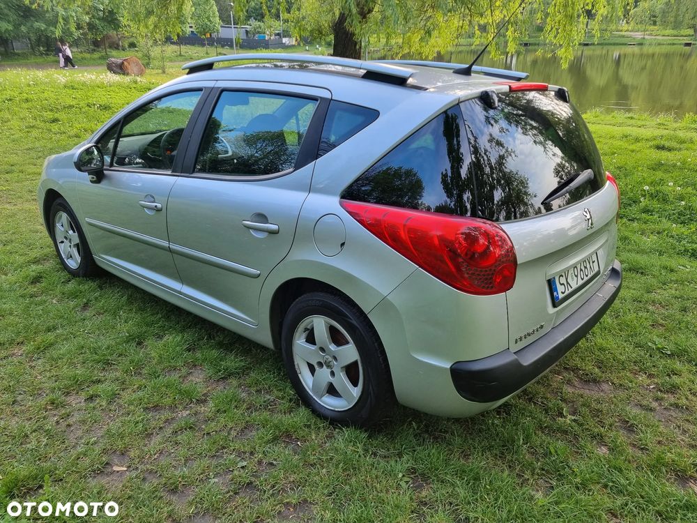 Peugeot 207 95 VTi Premium - 3